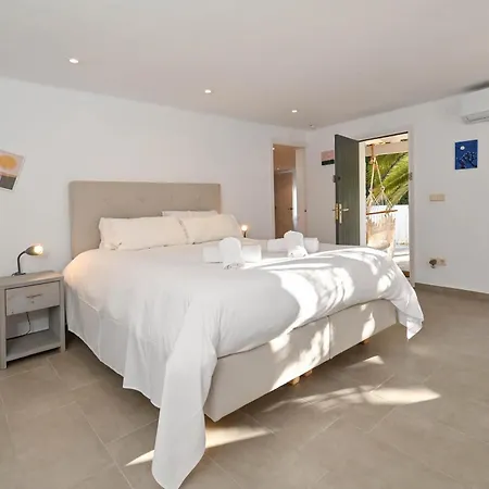 Perla Blanca Costa Villa *